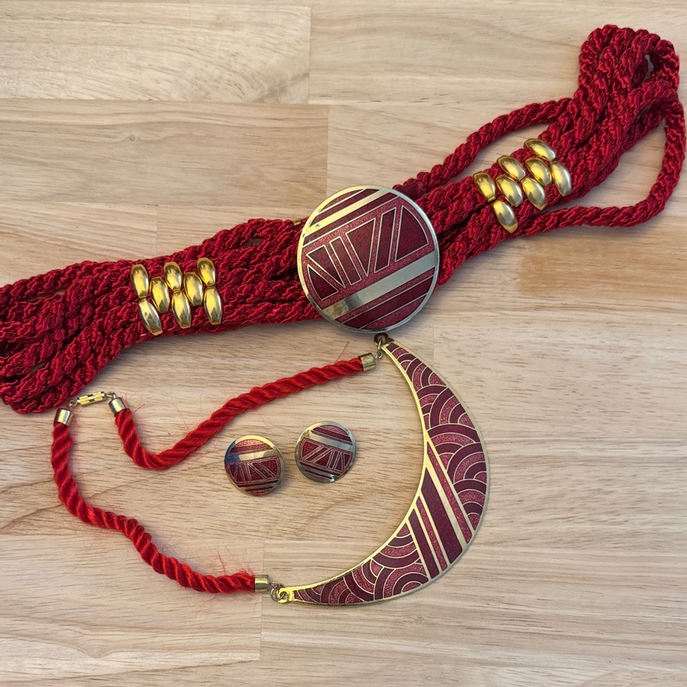 Cloisonne Red and Gold Necklace,Belt and Earring Set